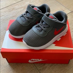 Nike Tanjun (toddler)